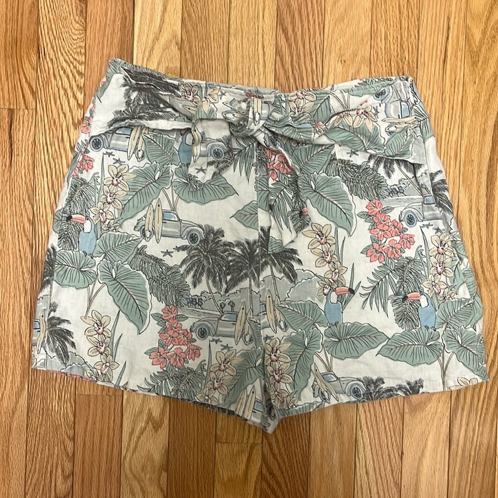 Artisan NY Front Tie Boho Linen Shorts‎